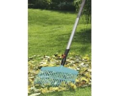 GARDENA Combisysteem Straatbezem En Gazonhark -TuinToolsPro DV 8 8292400 03 4c DE 20120926121751